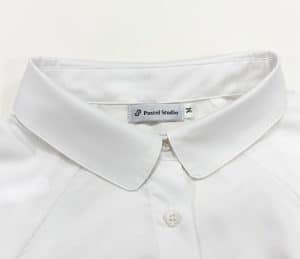 Detailsicht auf den Blusenkragen