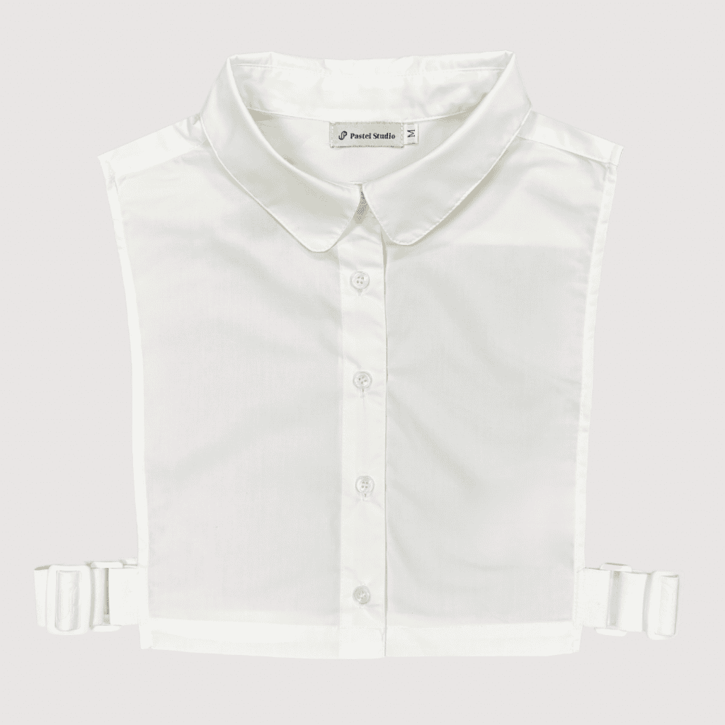 Flatlay des Crop-Kragens