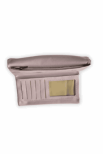 Zoom auf Reissverschluss im Portemonnaie