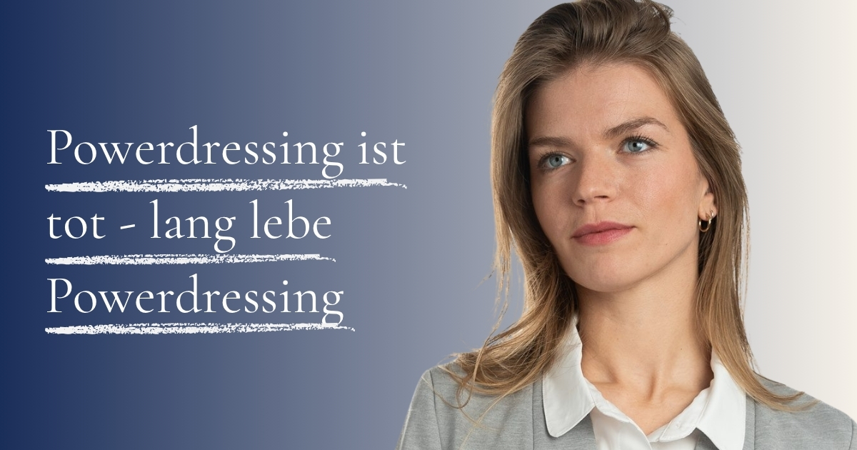 Blog Cover zum Artikel Power Dressing ist tot - selbstbewusstes Model mit Bluse von Pastel Studio und Blazer