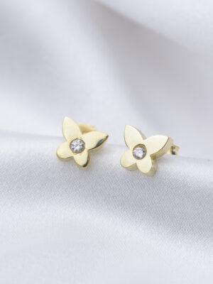 Ohrstecker Schmetterling aus 925 Sterlingsilber, Vermeil vergoldet, auf Satin drapiert